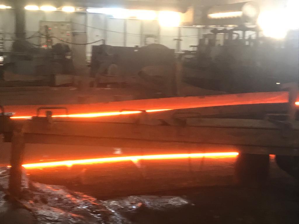 INDUSTRY 19